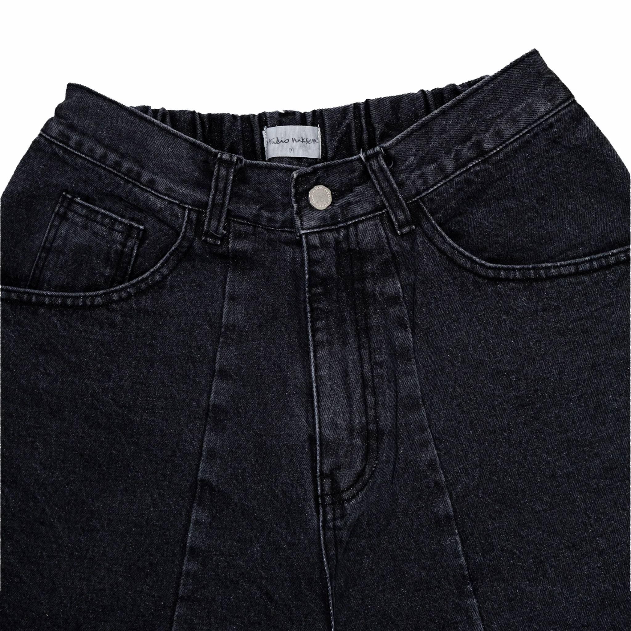 Estudio Niksen Dart Balloon Jeans (Black) - Image 5