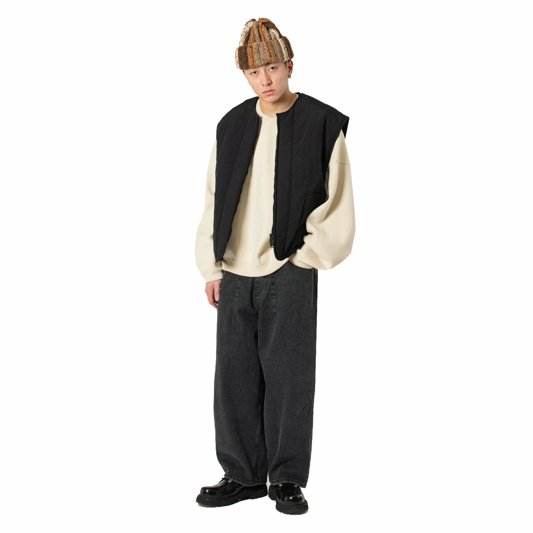 Estudio Niksen Dart Balloon Jeans (Black) - Image 6