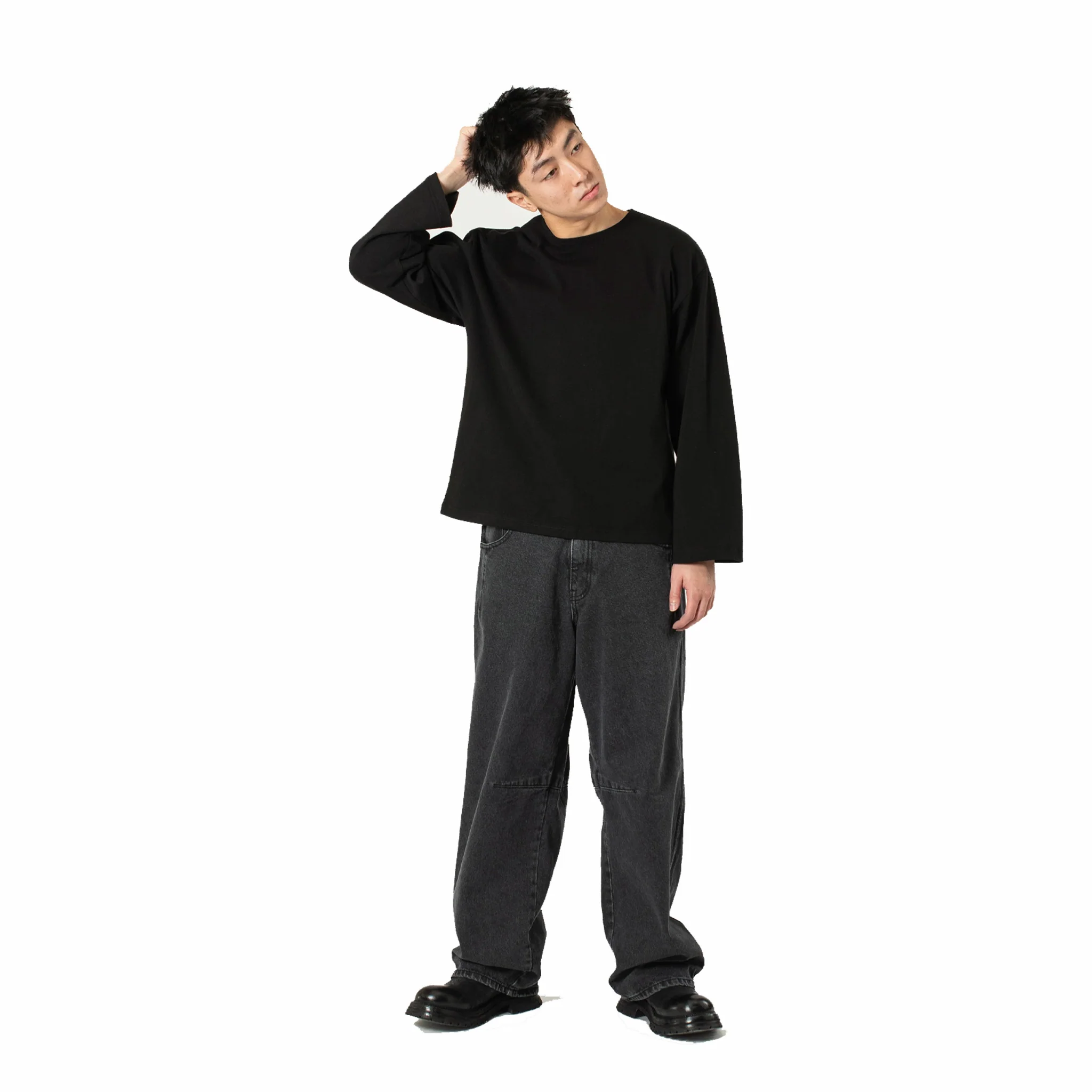 Estudio Niksen Half-Dart Maxi Jeans (Black) - Image 4