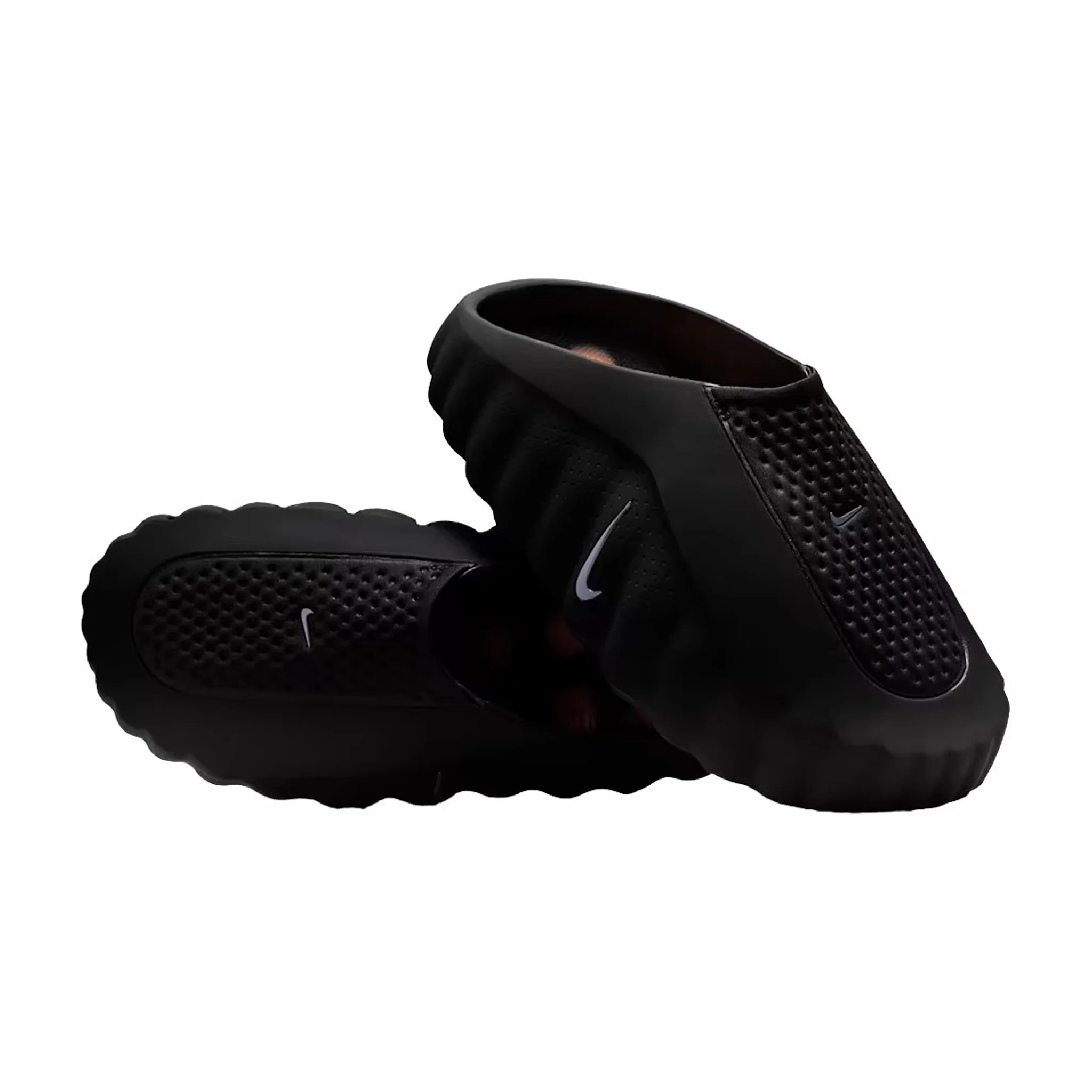 Nike Men's Nike Mind 001 Pregame Mules (Black/Chrome-Hyper Crimson) - Image 4