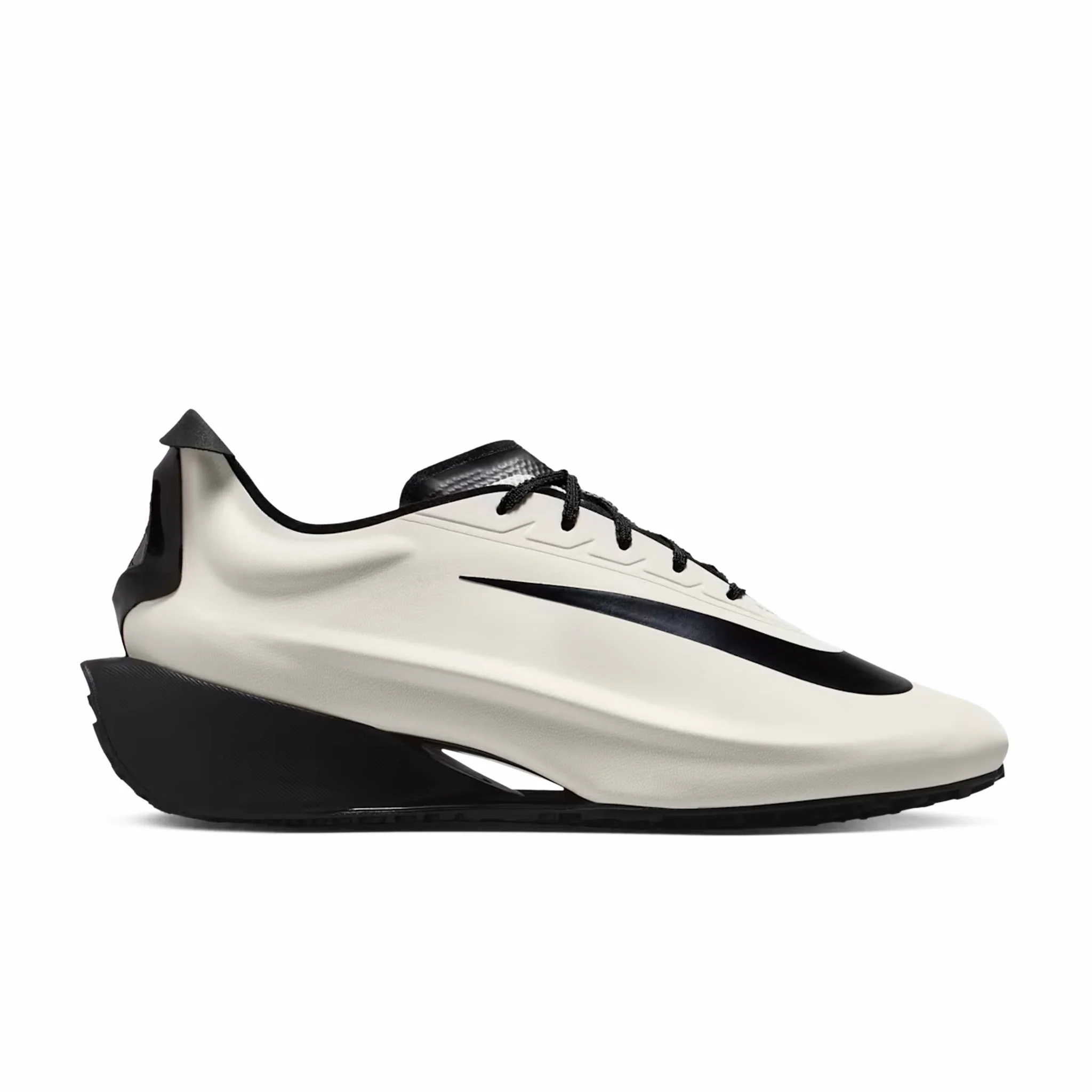 Nike Women's First Sight Noir (Light Bone/Black-Metallic Dark Grey)