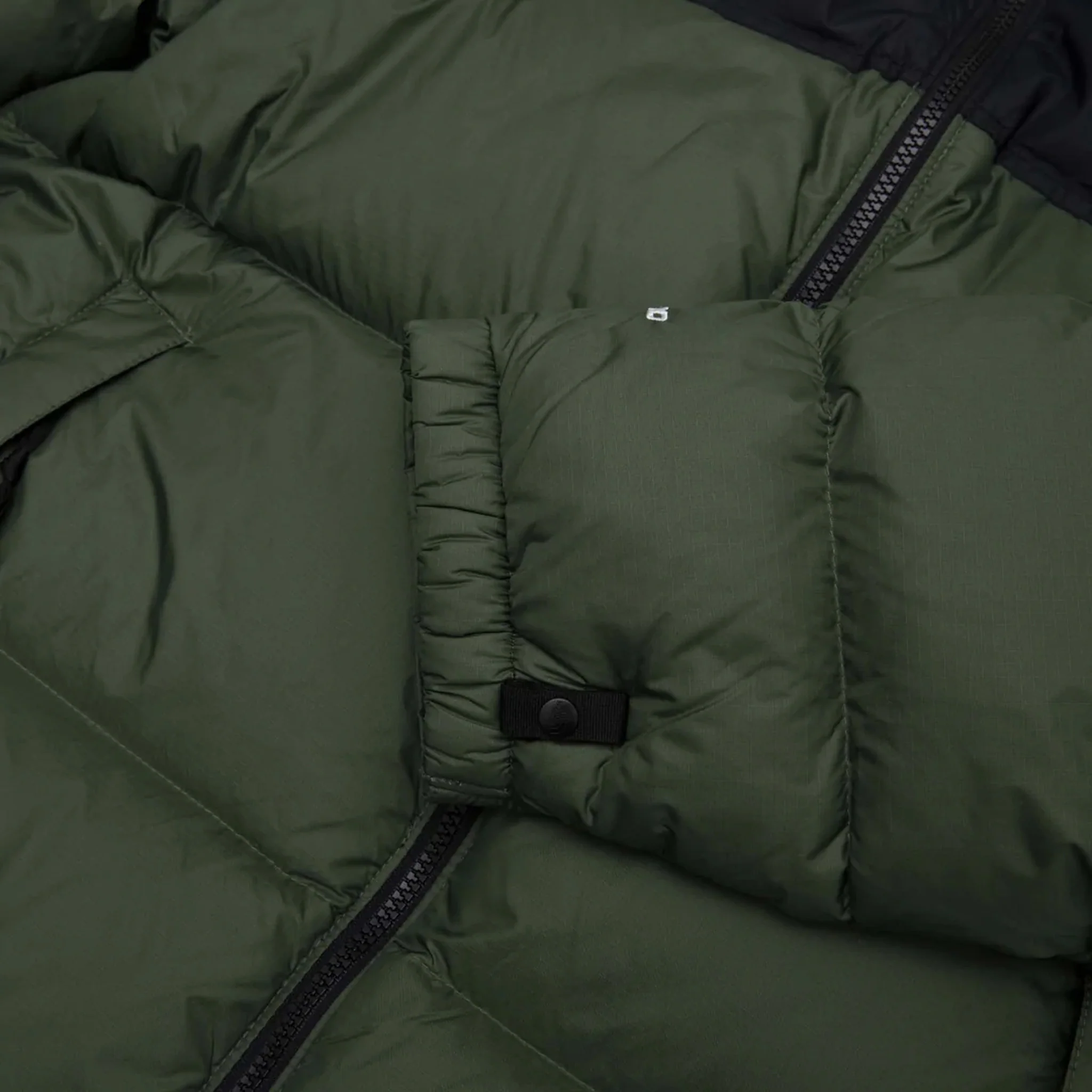 The North Face Men's 1996 Retro Nuptse Jacket (Thyme) - Image 3