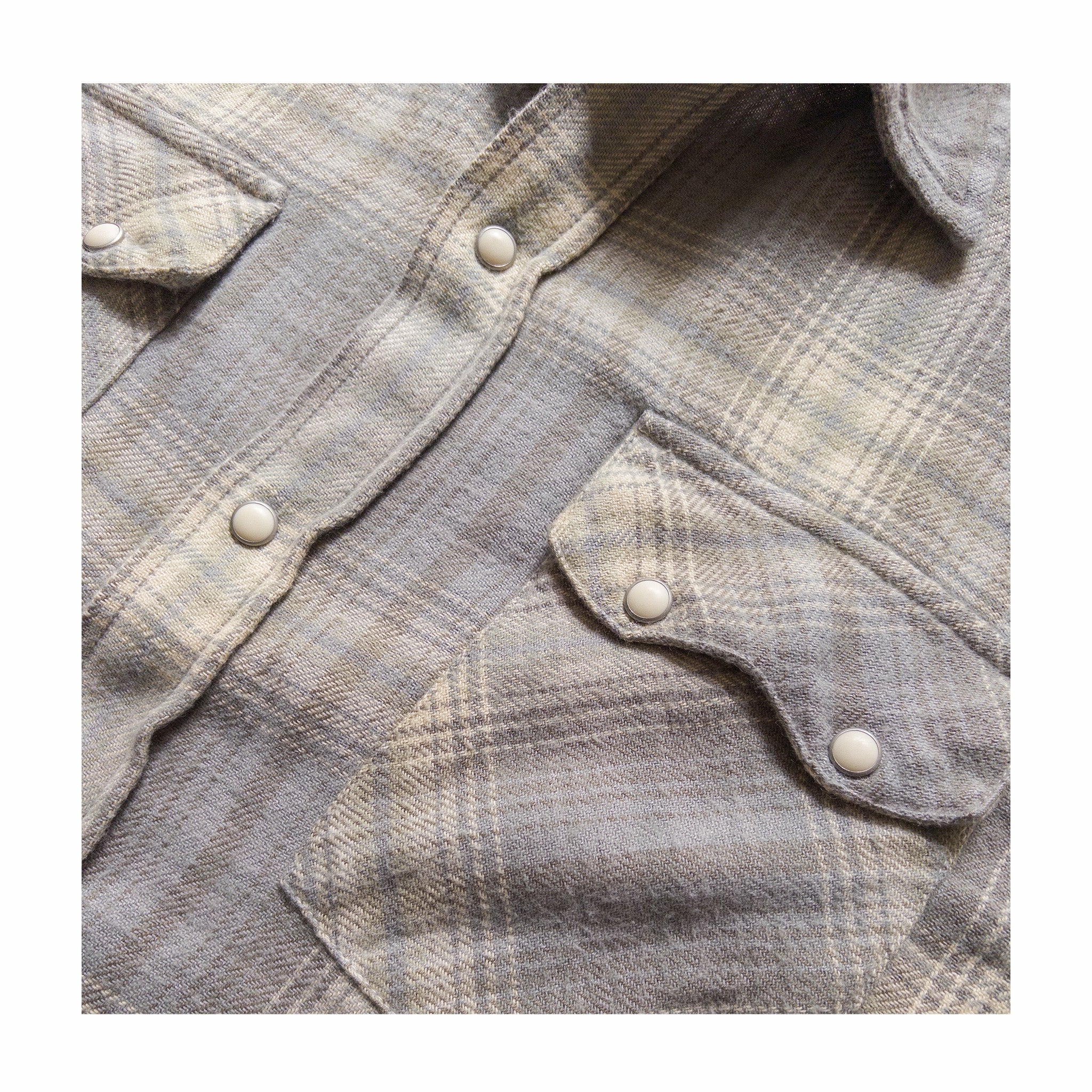 Wythe Washed Flannel Pearlsnap Shirt (Late Frost) - Image 2